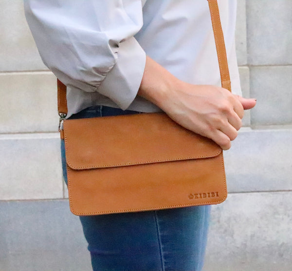 Kata Bag Tan