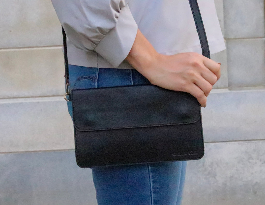 Kata Bag Black