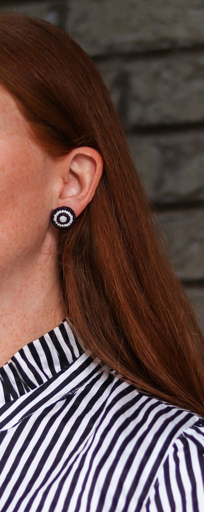 Black and White Beaded Stud Earring